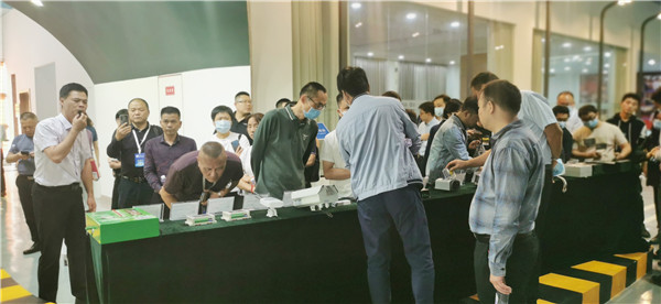 微信圖片_20201106155413.jpg 微信圖片_20201106155413.jpg